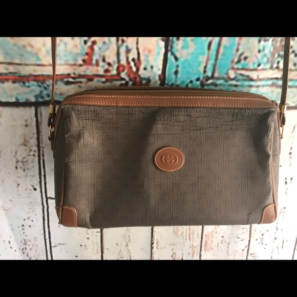 Gucci Handbags - Vintage GUCCI Well Loved Crossbody. GG Logo Brown
